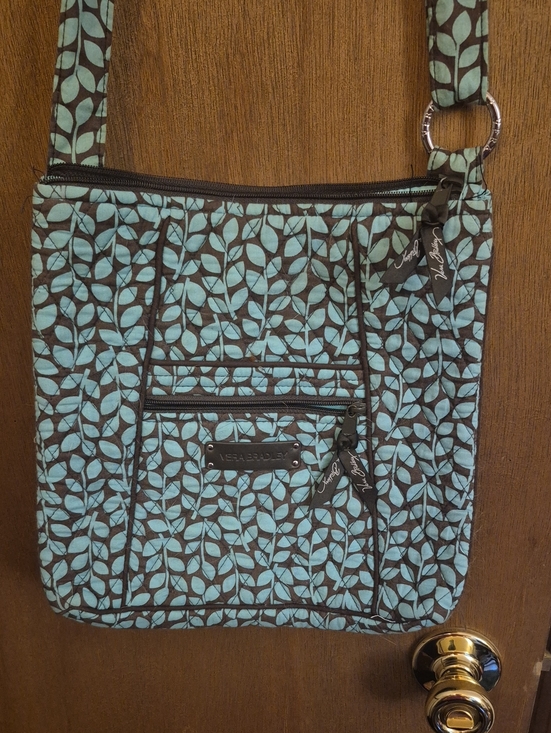 Vera Bradley Handbags - Vera Bradley Aqua Leaf Quilted Crossbody Bag